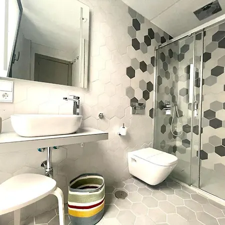 Eva Recommends Soho Alameda Apartment